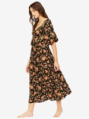 NWT Billabong Swept Away Black Floral Midi Dress with Puff Sleeves